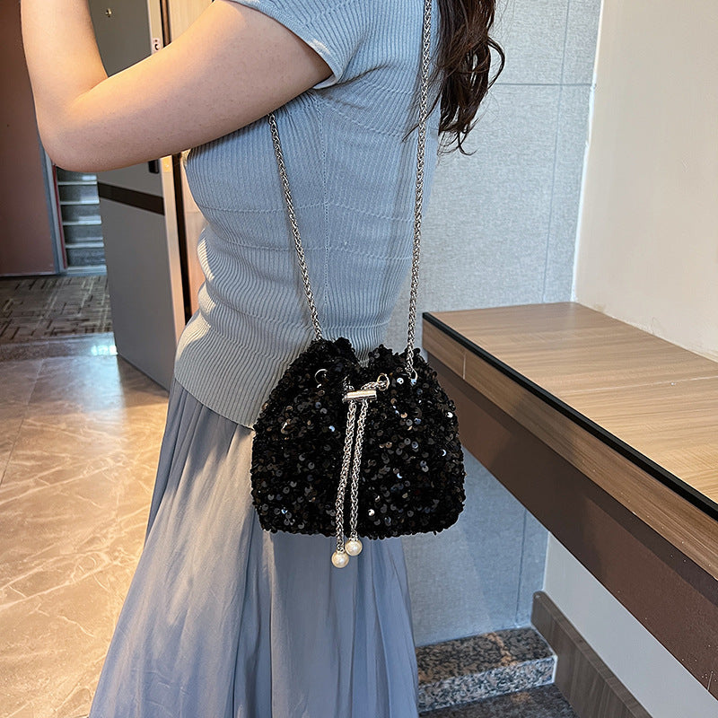 Fashionable personality sequin bag female new Korean version bucket bag foreign air shoulder bag tide cross body dinner bag